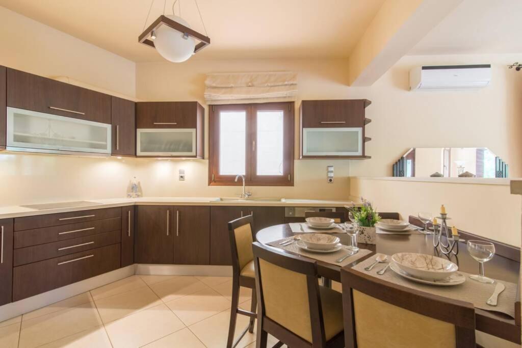 Heraklion Comfy House With Mountain View Zewnętrze zdjęcie