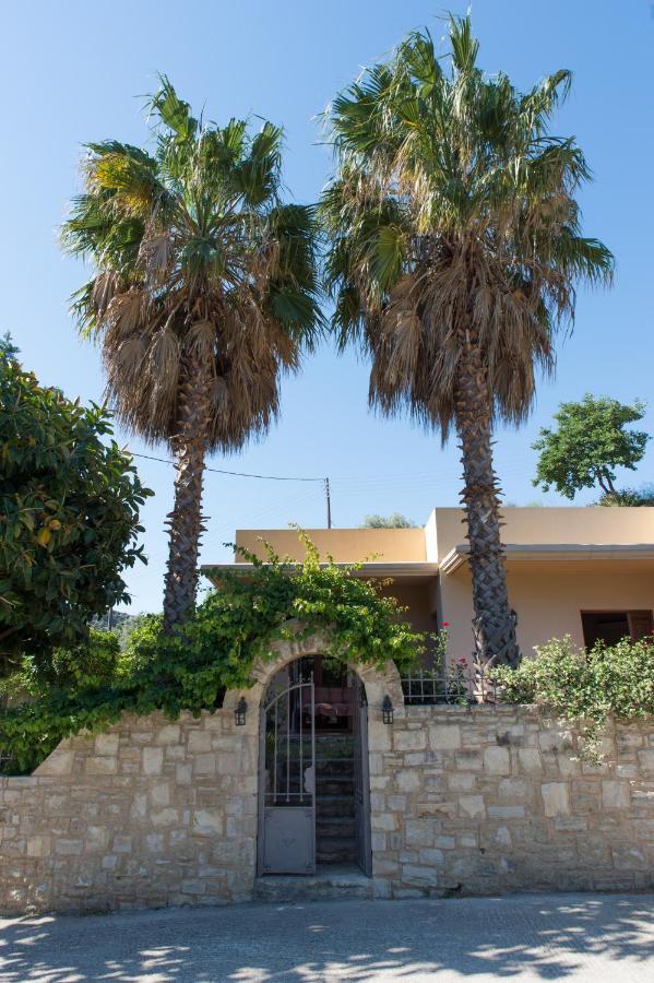 Heraklion Comfy House With Mountain View Zewnętrze zdjęcie