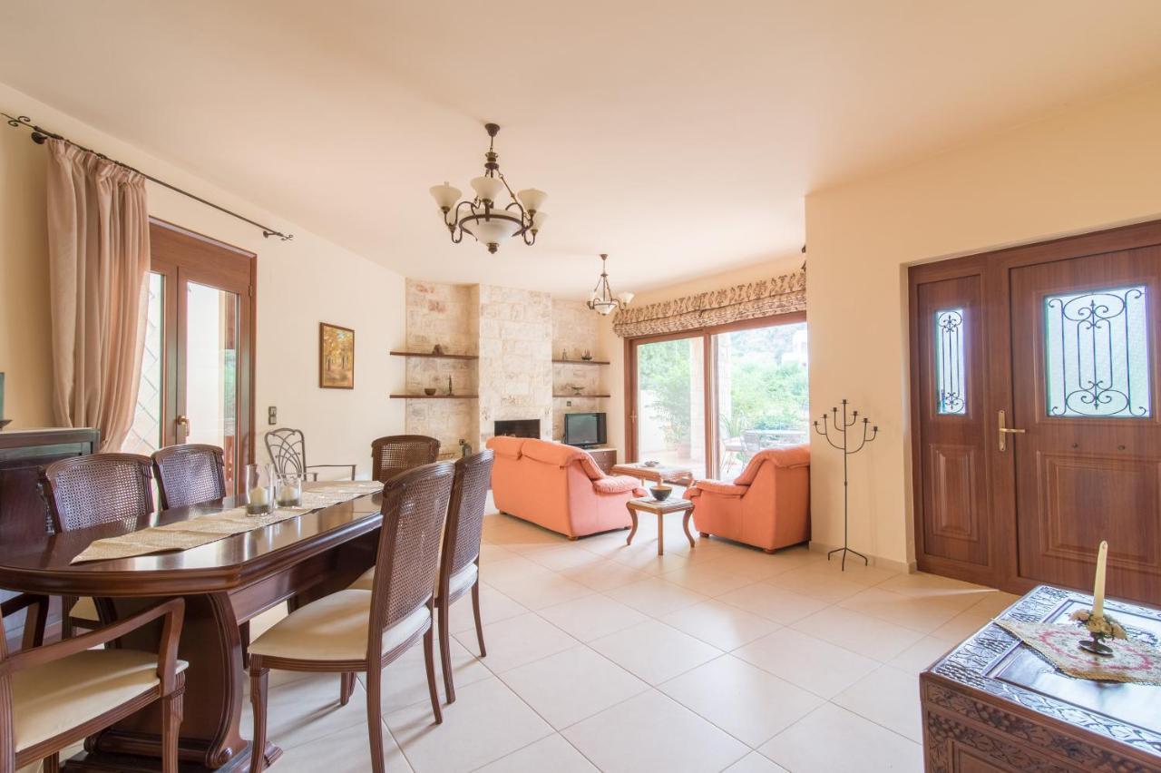 Heraklion Comfy House With Mountain View Zewnętrze zdjęcie
